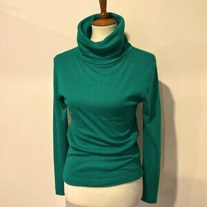 Vintage made in Canada emerald green turtleneck top